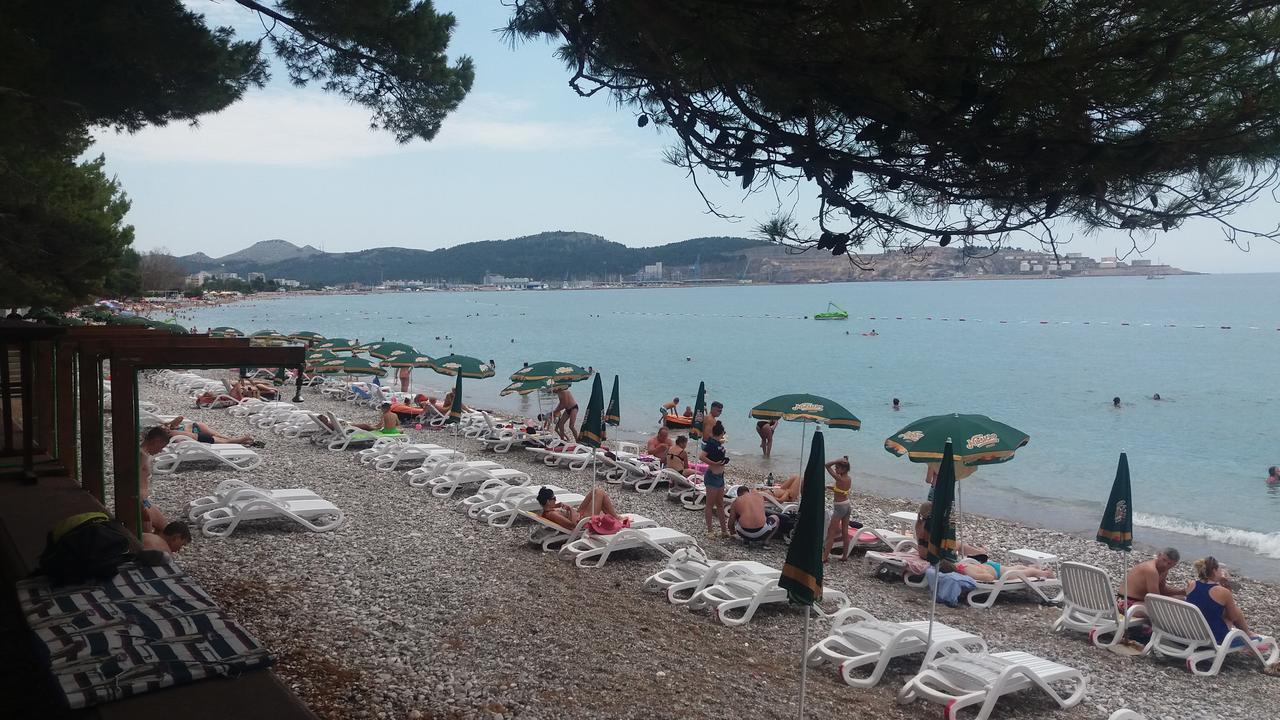 Holiday Home Duka'S Bar Esterno foto